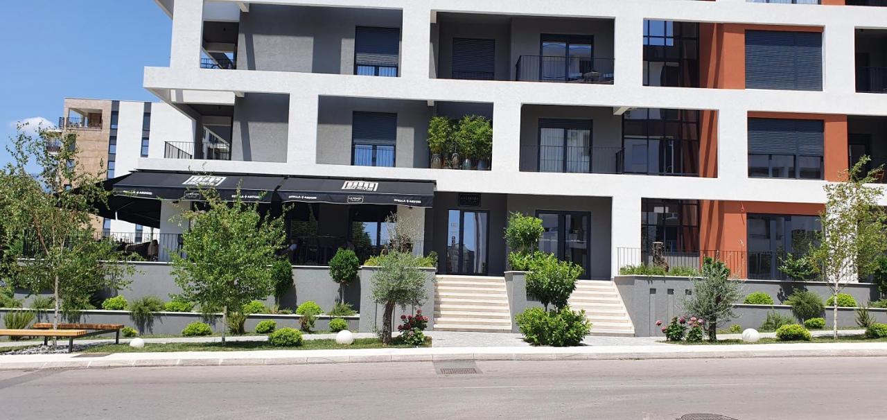 Bjelica Rental Apartments - Nela Apartment Tivat Zewnętrze zdjęcie